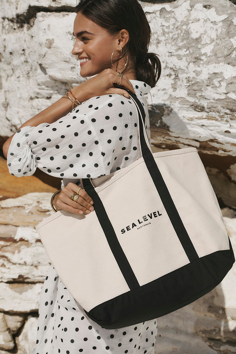 Signature Beach Tote