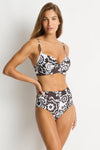 Kastello Cross Front Moulded Cup Bra