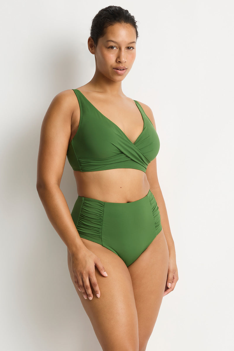Essentials Edit Cross Front Multifit Bra