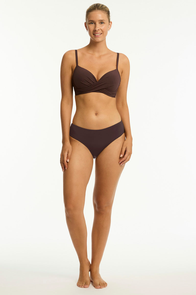 Essentials Edit Cross Front Moulded Cup Bra