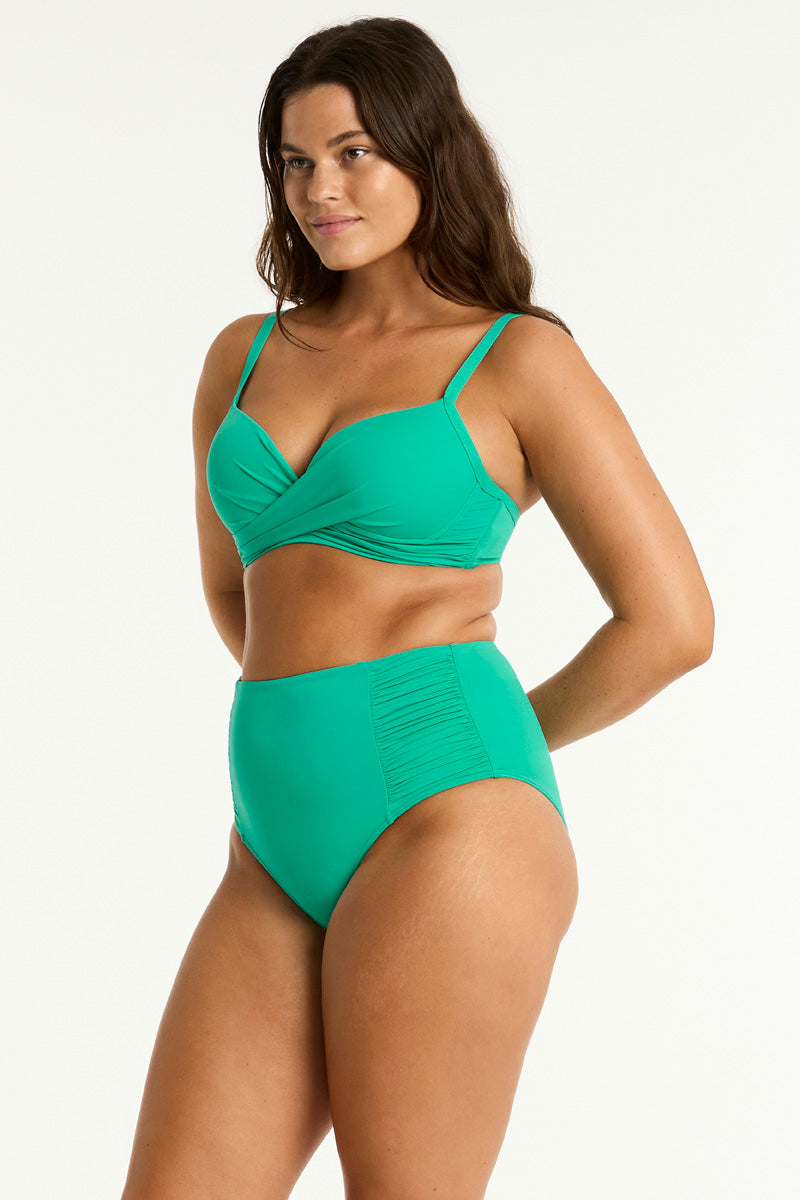 Evergreen Essentials Edit Cross Front Moulded Underwire Bra in Sea Level | Sea Level Australia 