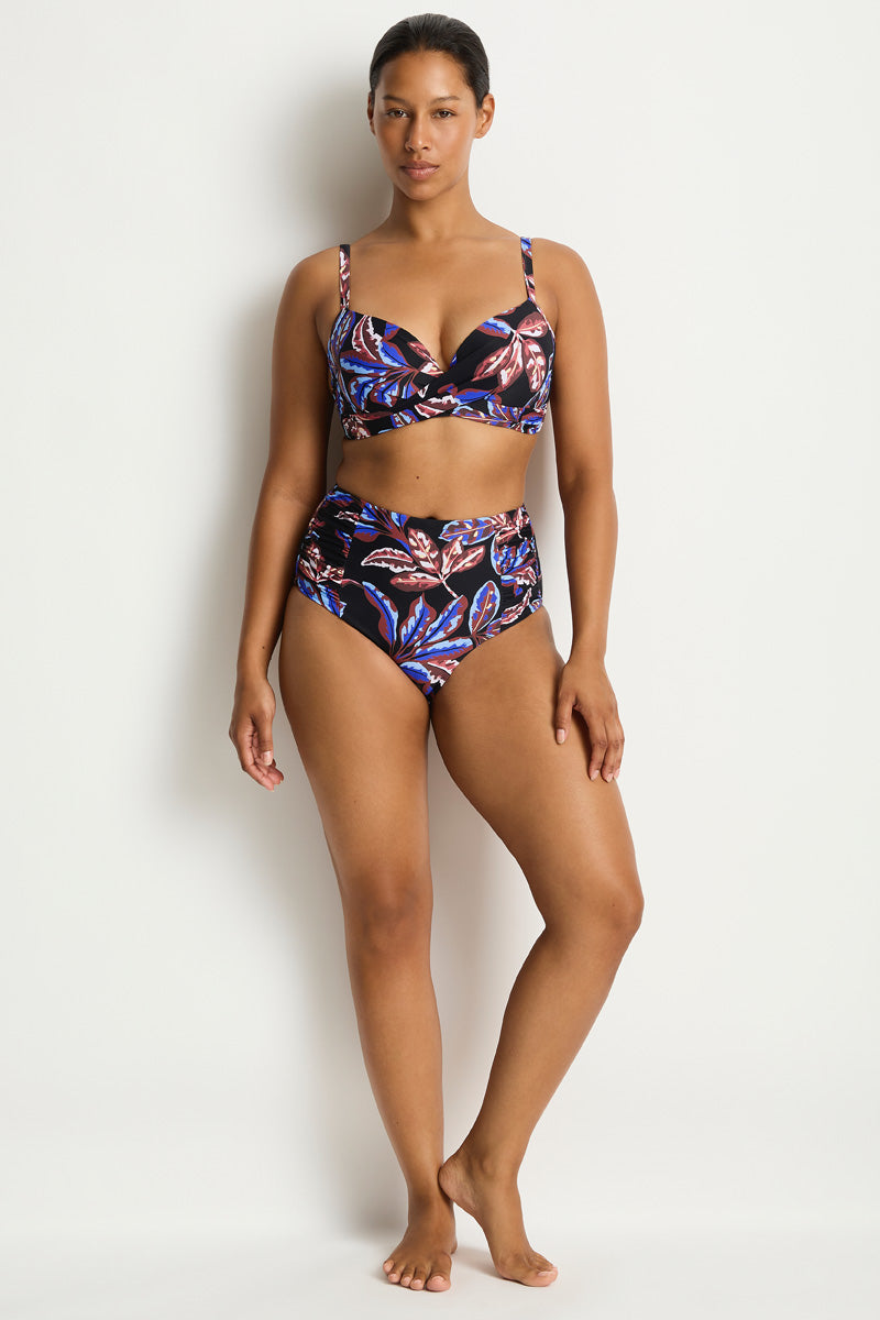 Oceanwood Cross Front Moulded Cup Bra